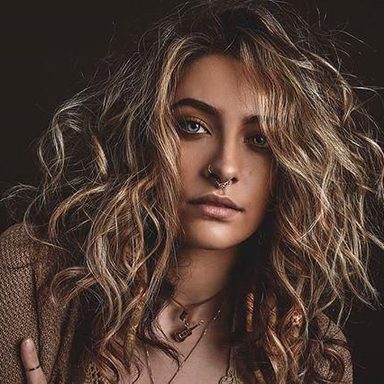Paris Jackson photo 18