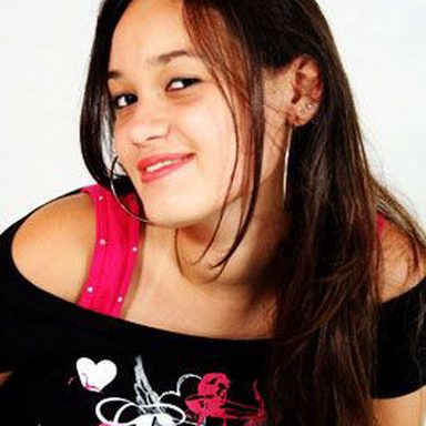 Patrycia Alves photo 11