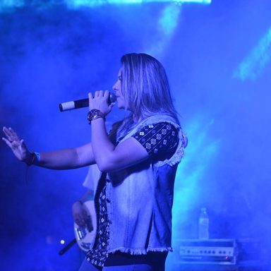 Paula Luiza photo 12