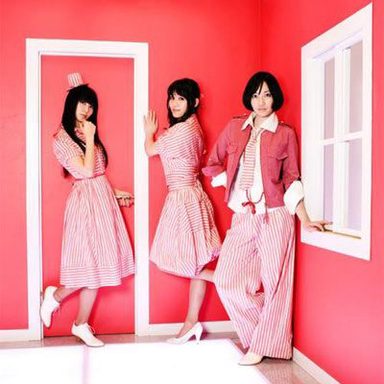 Perfume photo 101