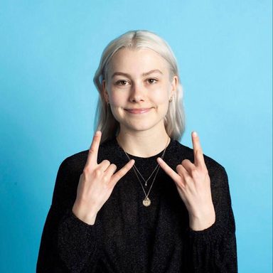 Phoebe Bridgers photo 21