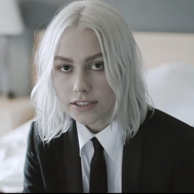 Phoebe Bridgers photo 31
