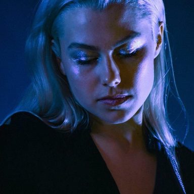 Phoebe Bridgers photo 15