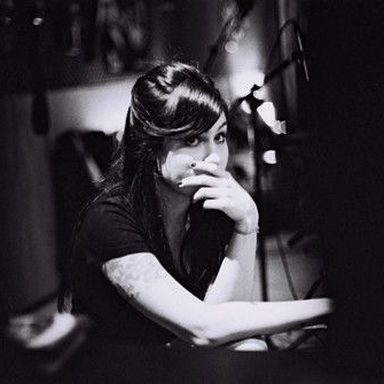 Pitty photo 67