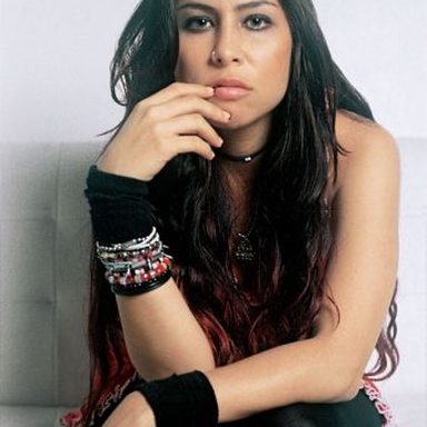 Pitty photo 62