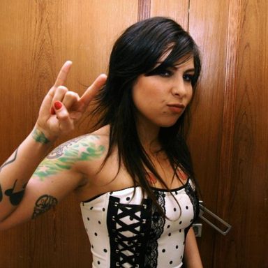 Pitty photo 57