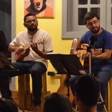 Poetas a Esmo
