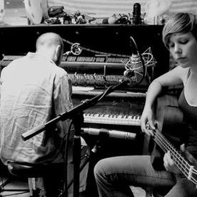 Pomplamoose