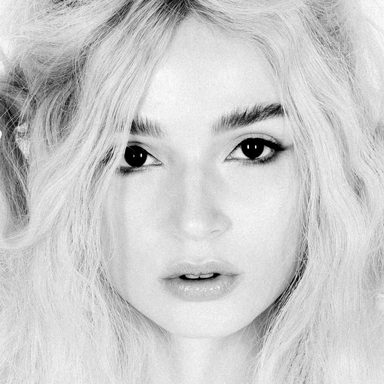 Poppy photo 15