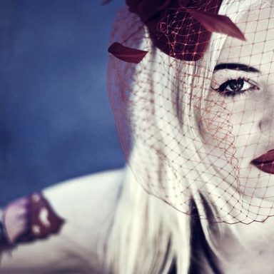 Porcelain Black photo 11