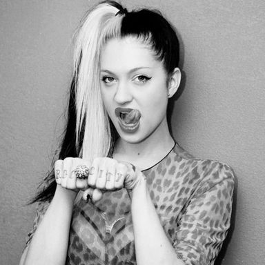 Porcelain Black photo 28