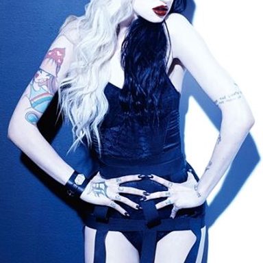 Porcelain Black photo 40