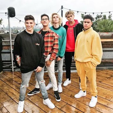 PRETTYMUCH photo 58