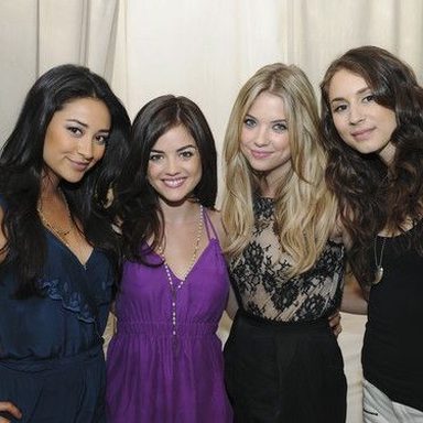 Pretty Little Liars photo 45
