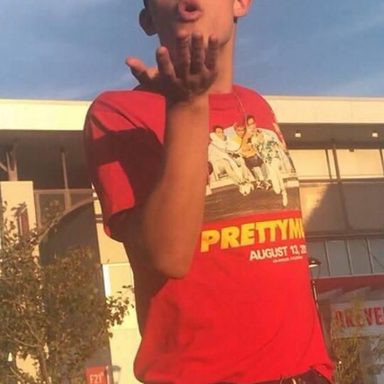 PRETTYMUCH photo 52