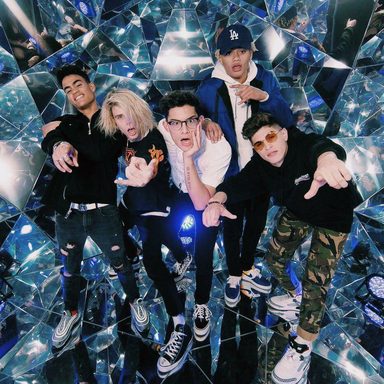 PRETTYMUCH photo 62