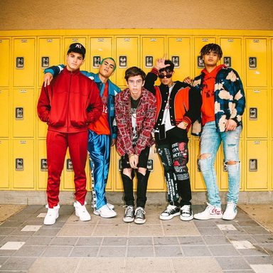 PRETTYMUCH photo 44