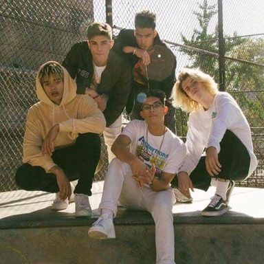 PRETTYMUCH photo 63