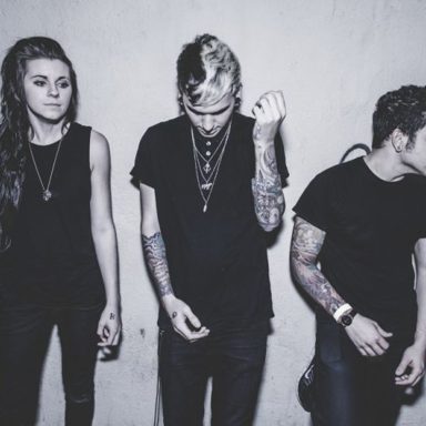 PVRIS photo 11