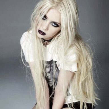 The Pretty Reckless photo 160