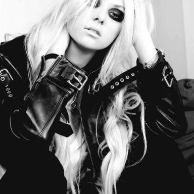 The Pretty Reckless photo 47