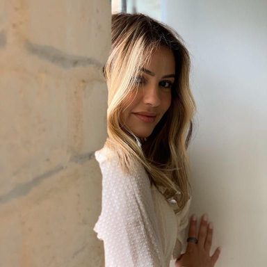 Pamela photo 22