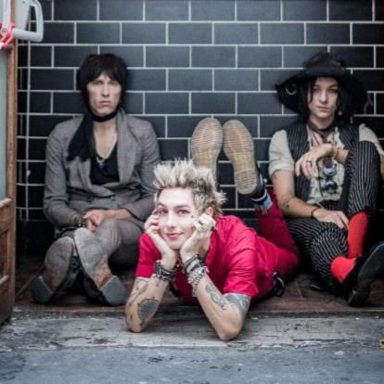 Palaye Royale photo 9