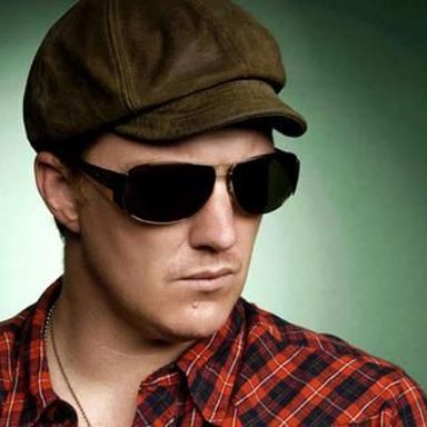 Queens Of The Stone Age photo 18