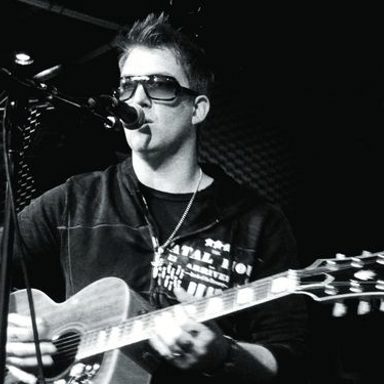 Queens Of The Stone Age photo 19