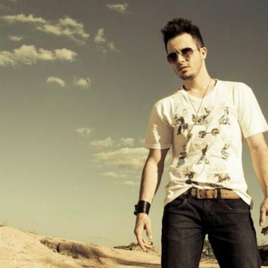 Raphael Mena