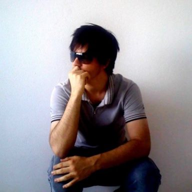 Raphael Mena photo 15