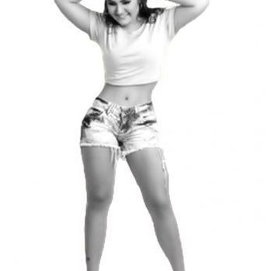 Rebeca Lindsay photo 13