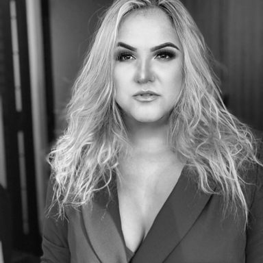Rebeca Lindsay