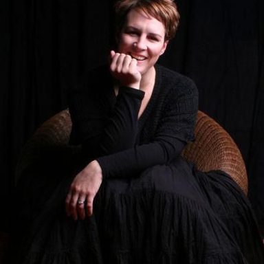 Rebecca Lavelle