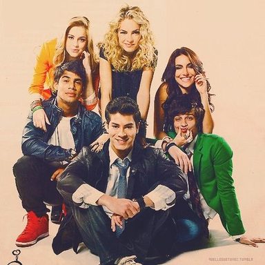 Rebeldes photo 41