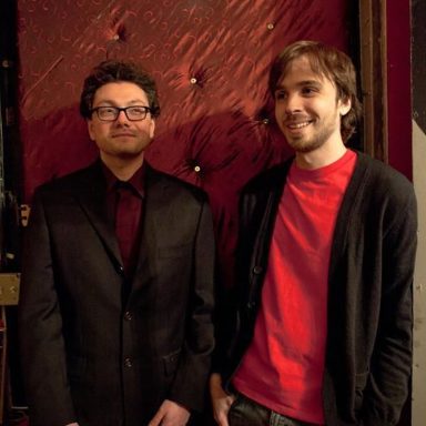 Red Vox photo 11