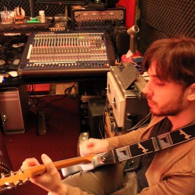 Red Vox photo 13