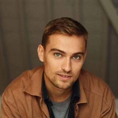 Rhys Lewis