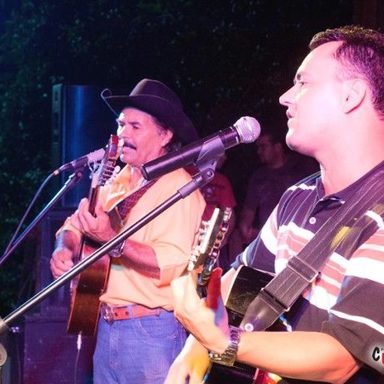 Ricardo & Morales