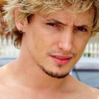 Ricky Vallen