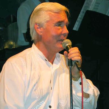 Ricky Valance
