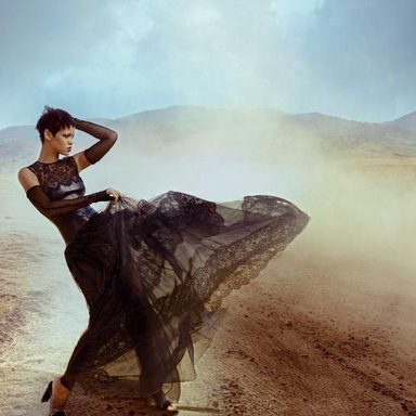 Rihanna photo 32