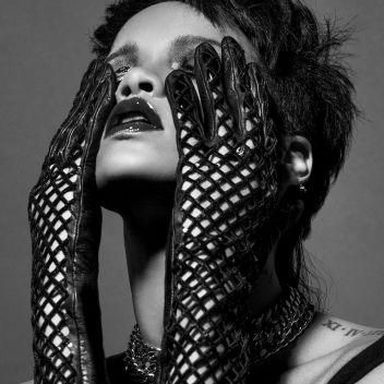 Rihanna photo 50