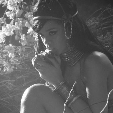 Rihanna photo 205