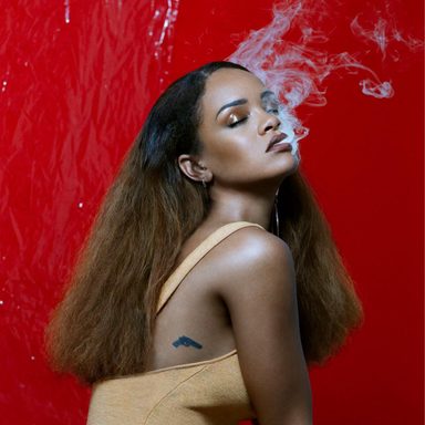 Rihanna photo 14