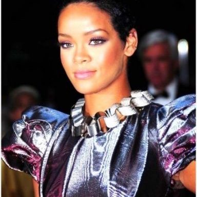 Rihanna photo 475