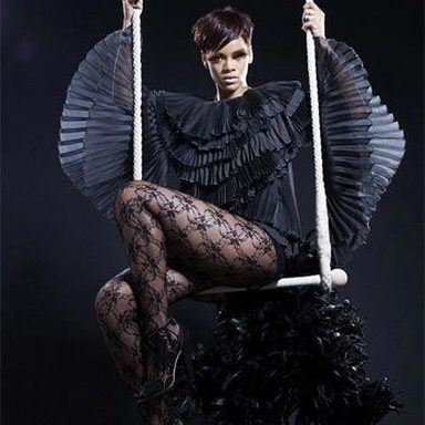 Rihanna photo 485