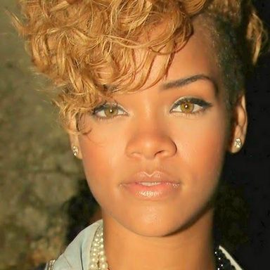 Rihanna photo 86