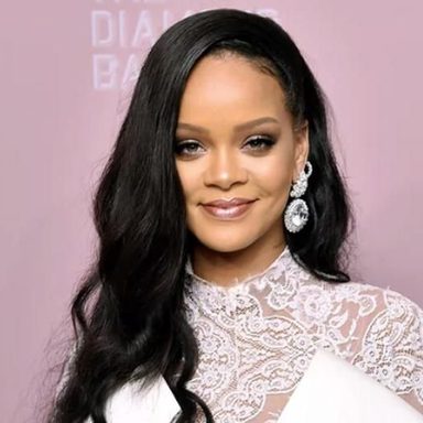Rihanna photo 135