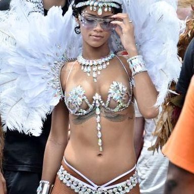 Rihanna photo 39